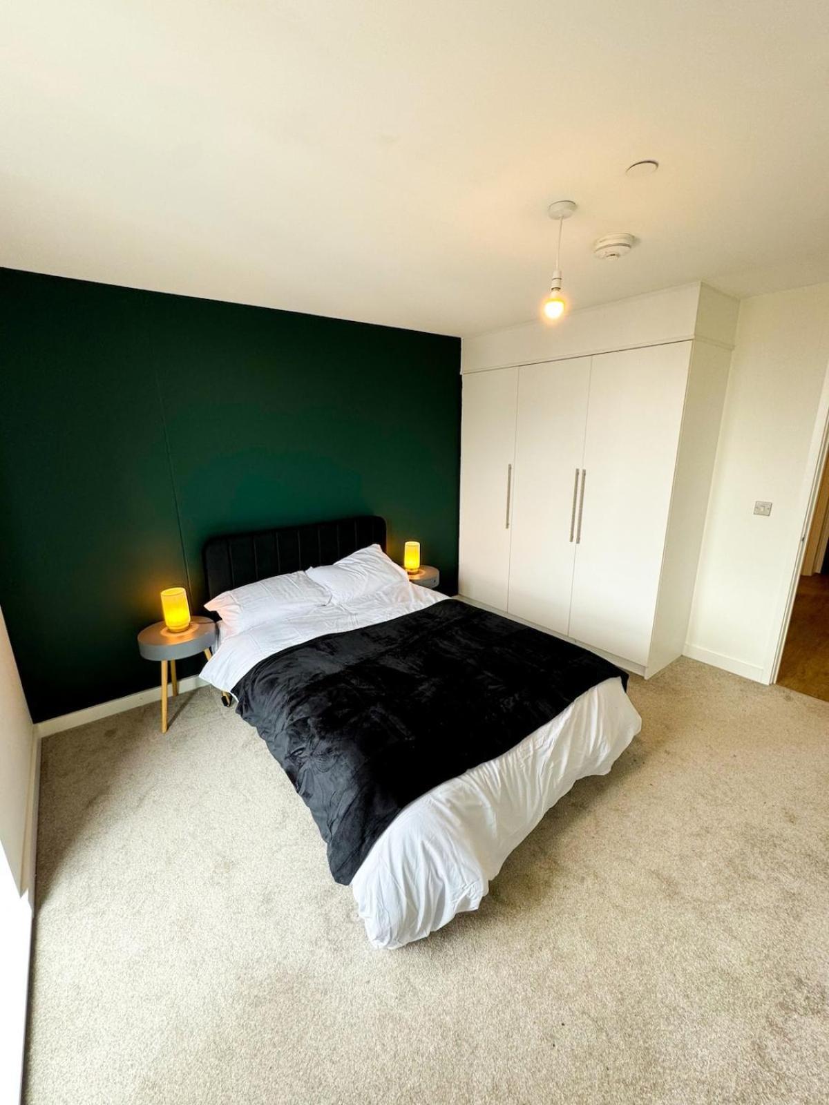 Centre Penthouse Skyline Views - Free Gym Netflix Ps4 Apartment Birmingham