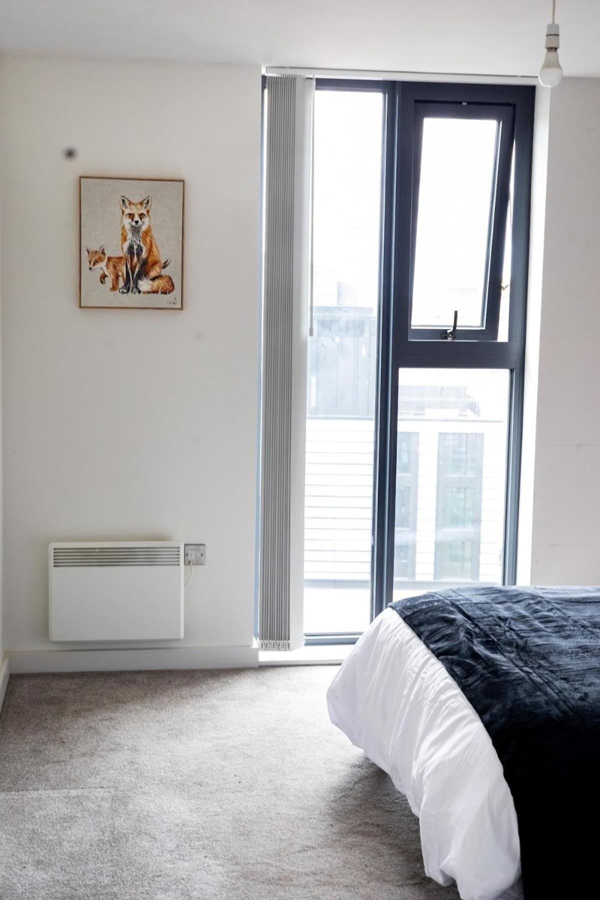 Apartment Centre Penthouse Skyline Views - Free Gym Netflix Ps4 *